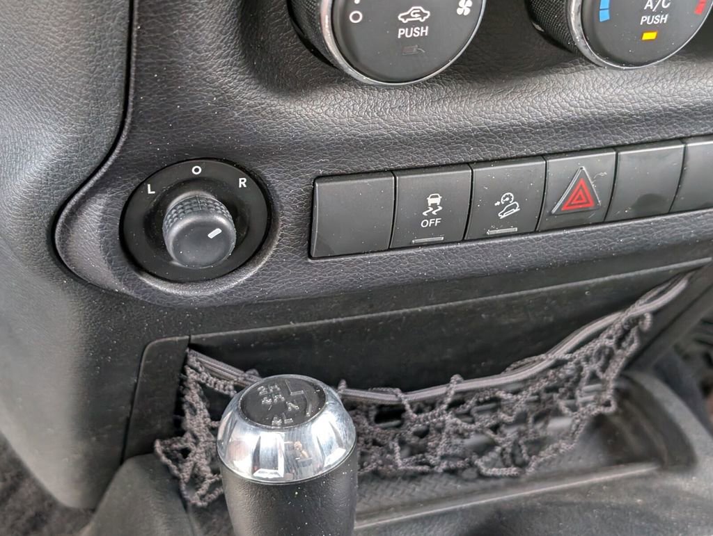 Used 2017 Jeep Wrangler Unlimited Sport w/ Quick Order Package 24S image 20