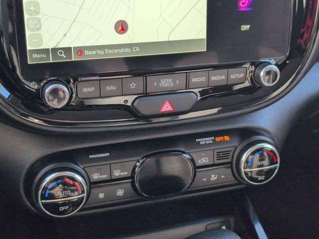 Certified 2025 Kia Soul S FWD image 25