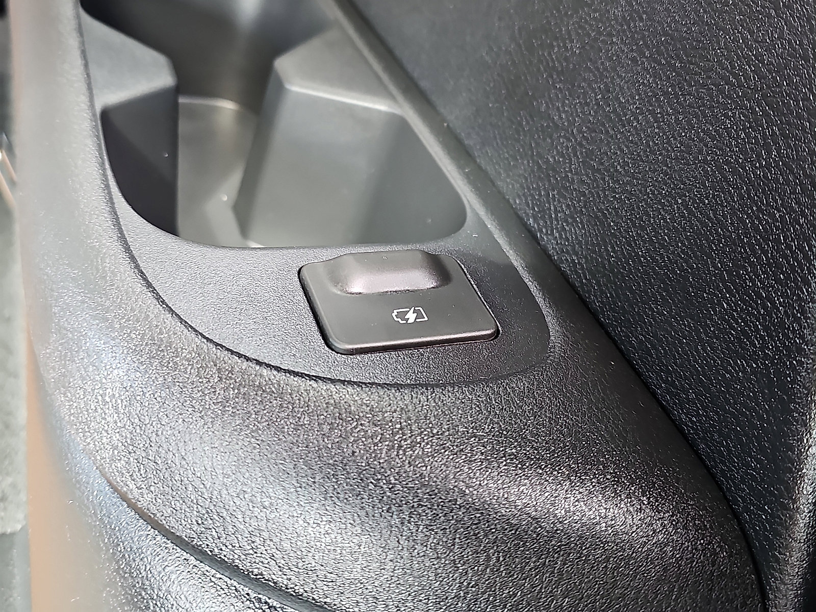 Certified 2022 Nissan Pathfinder Platinum w/ Lighting Package (N93) image 11