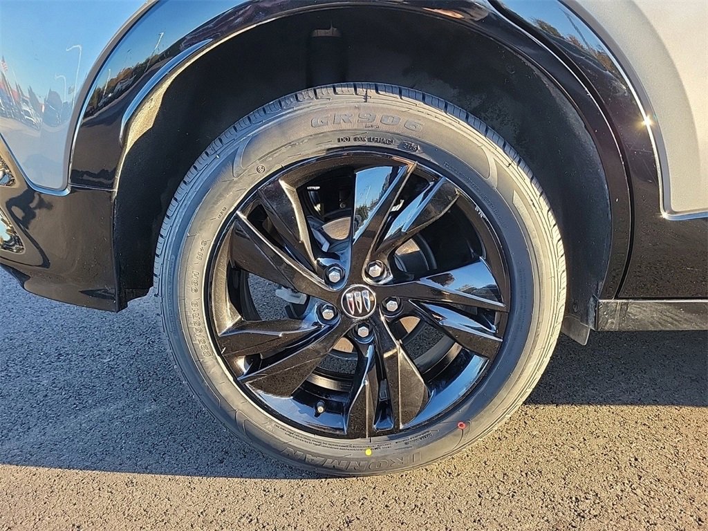 Used 2024 Buick Encore GX Sport Touring image 6