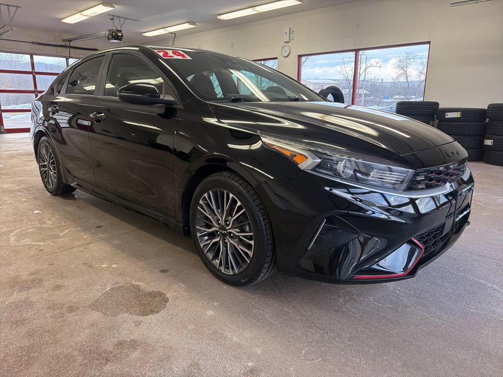 Used 2024 Kia Forte GT-Line w/ GT-Line Premium Package