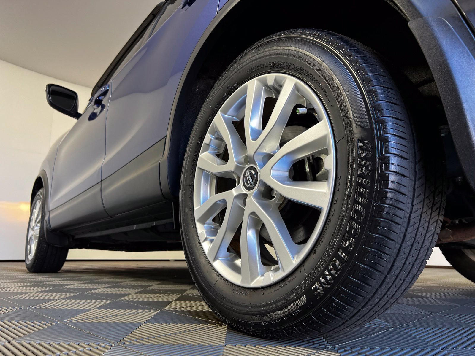 Used 2021 Nissan Rogue Sport SV FWD image 26