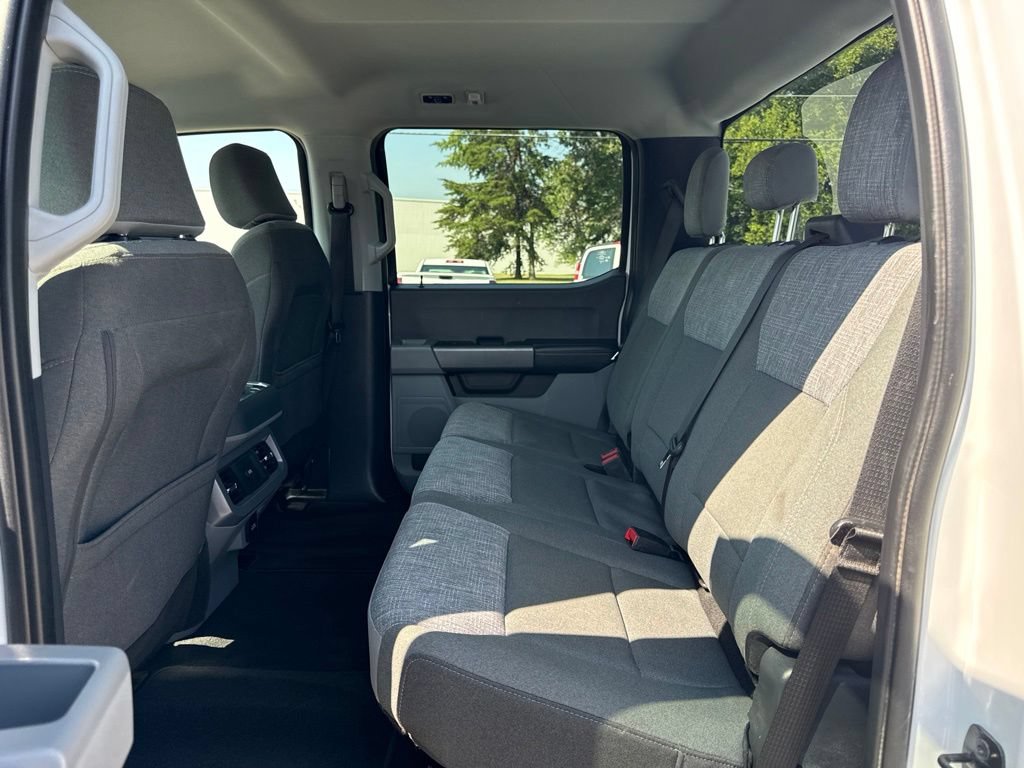 Used 2025 Ford F250 XLT w/ FX4 Off-Road Package AWD/4WD image 11