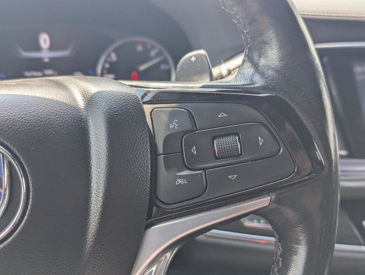 Used 2022 Buick Enclave Premium FWD image 20