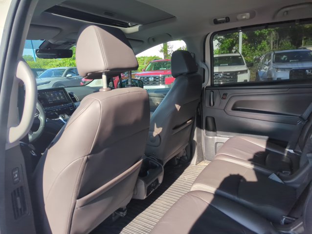 Used 2018 Honda Odyssey EX-L image 21