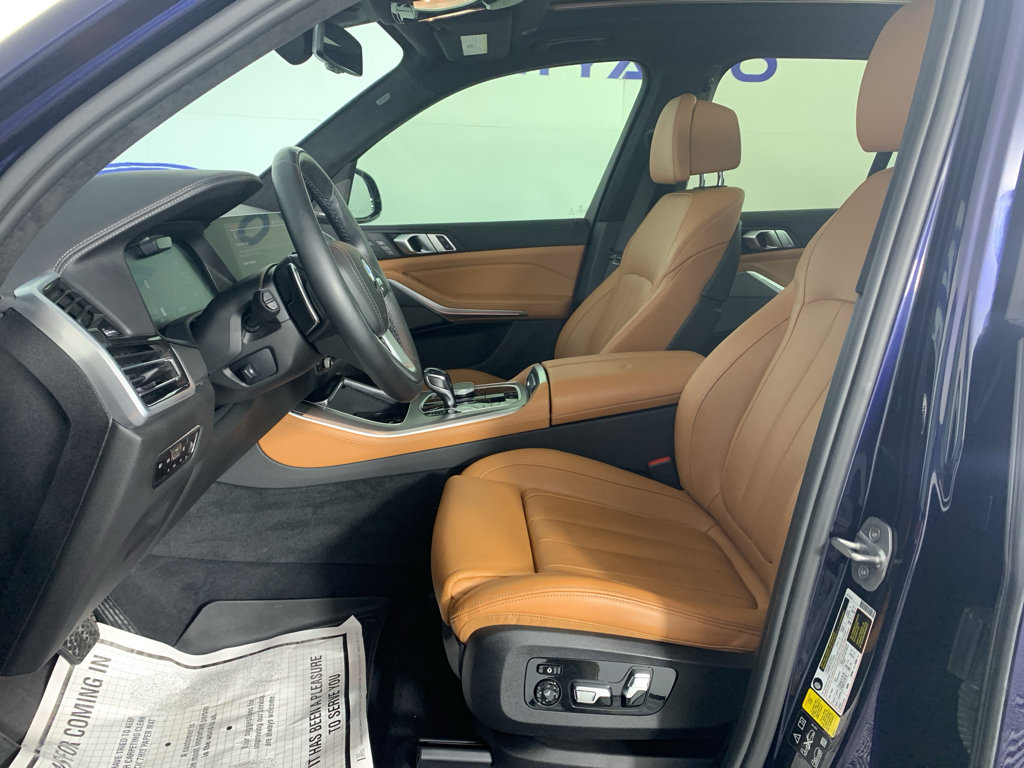 Used 2020 BMW X5 xDrive40i w/ Premium Package AWD/4WD image 16