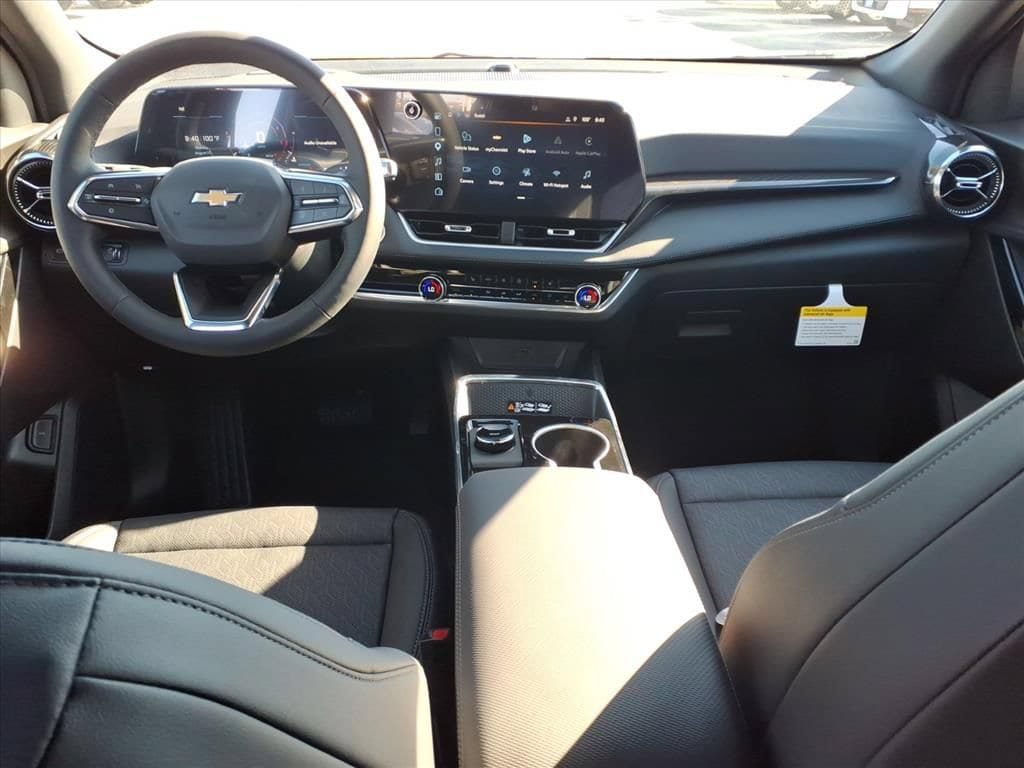 New 2027 Chevrolet Equinox LT w/ Convenience Package II FWD image 19