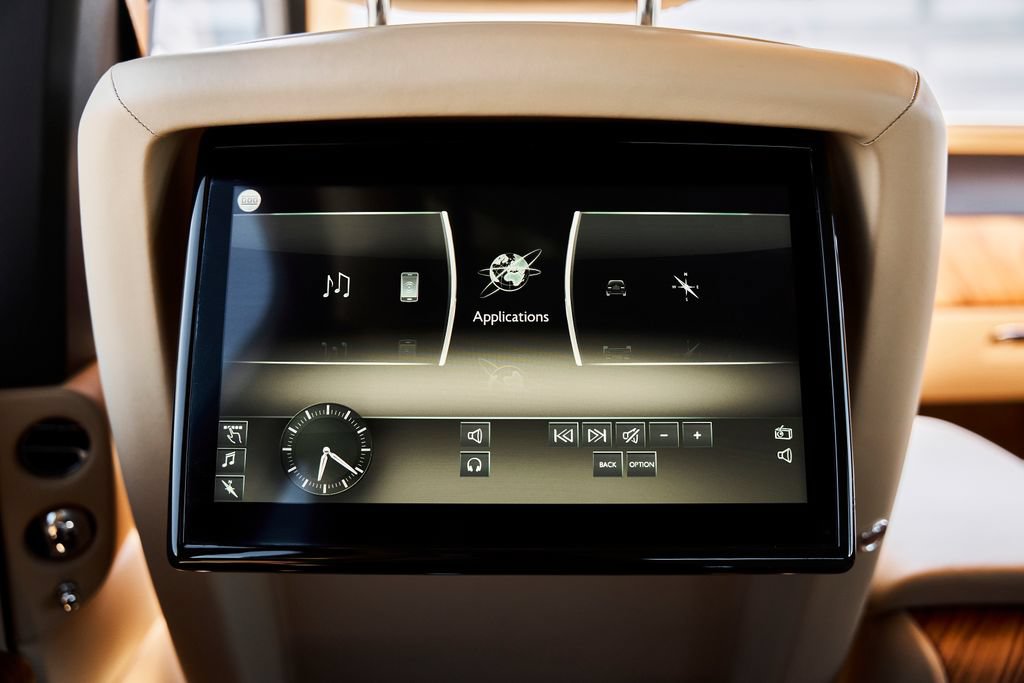 Used 2020 Rolls-Royce Cullinan AWD/4WD image 47