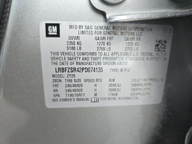 Used 2023 Buick Envision Avenir image 37