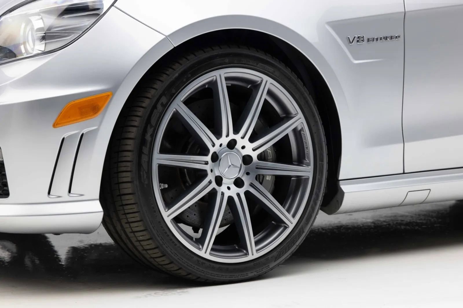 Used 2012 Mercedes-Benz E 63 AMG Wagon image 31