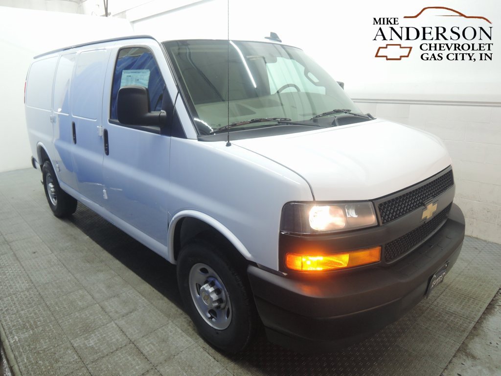 New 2026 Chevrolet Express 2500 Work Van w/ Driver Convenience Package