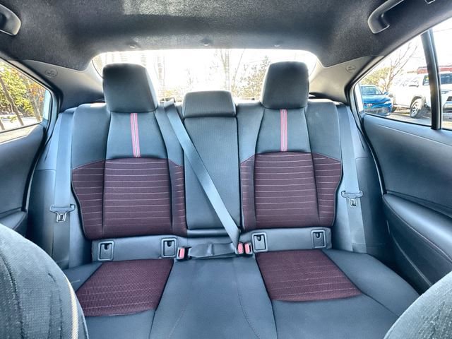 Used 2025 Toyota Corolla SE image 30