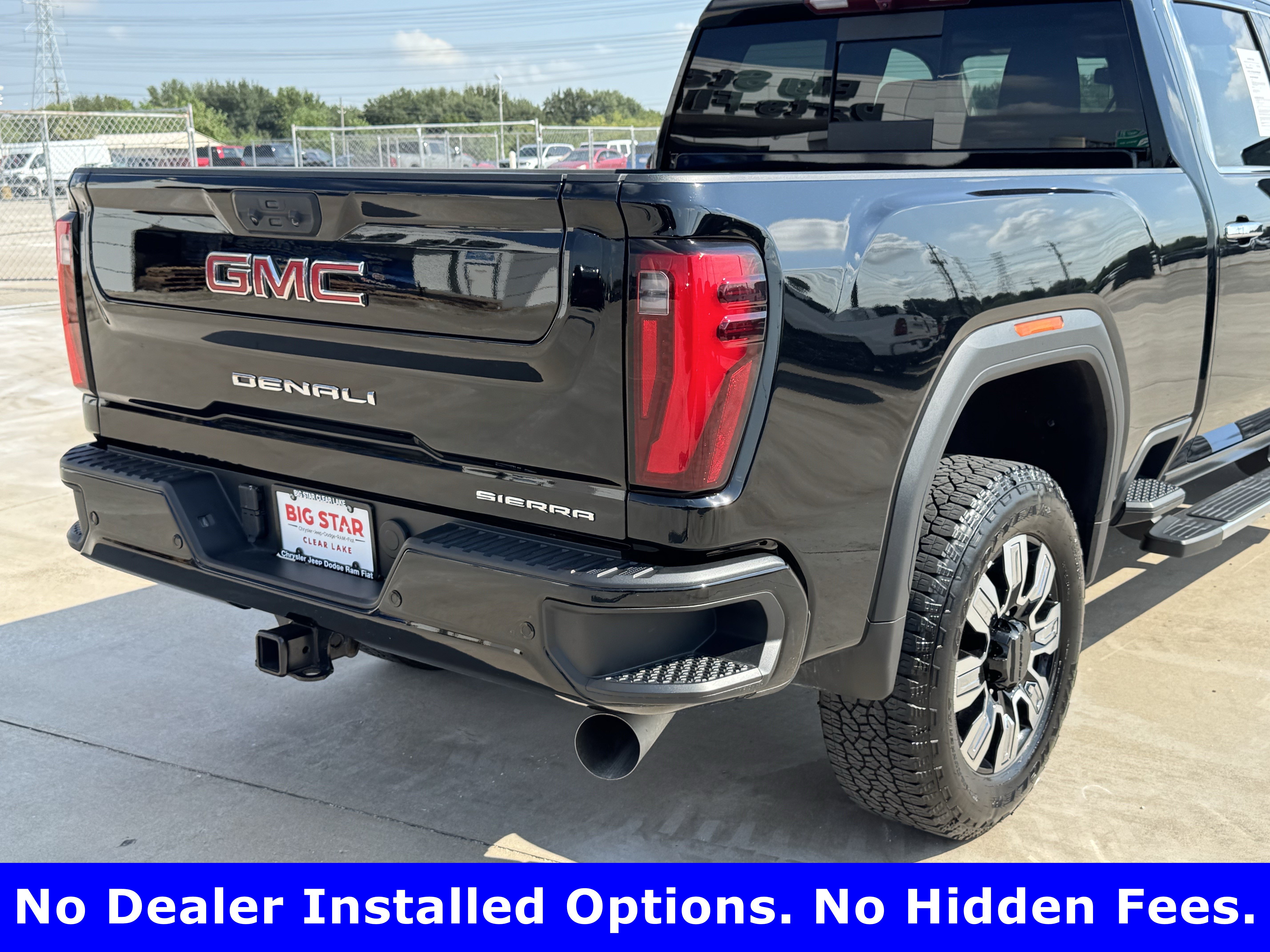 Used 2025 GMC Sierra 3500 Denali AWD/4WD image 7