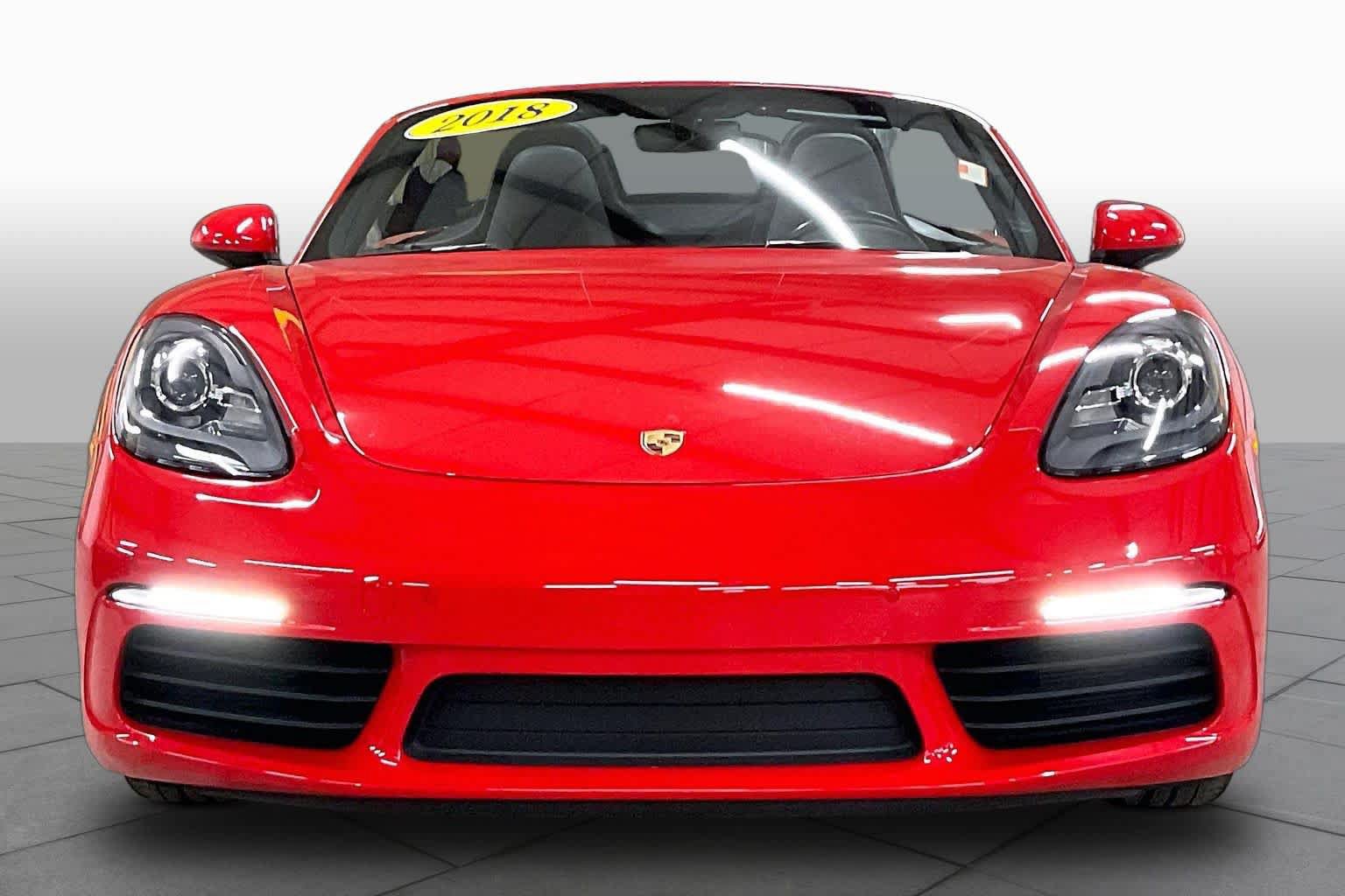 Used 2018 Porsche 718 Boxster RWD image 4