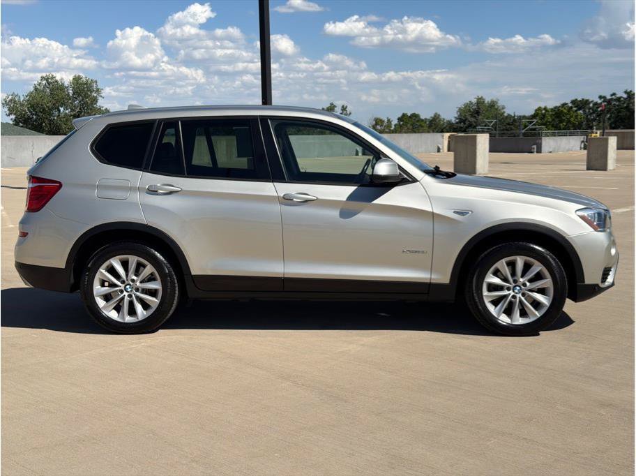 Used 2016 BMW X3 xDrive28i AWD/4WD image 9
