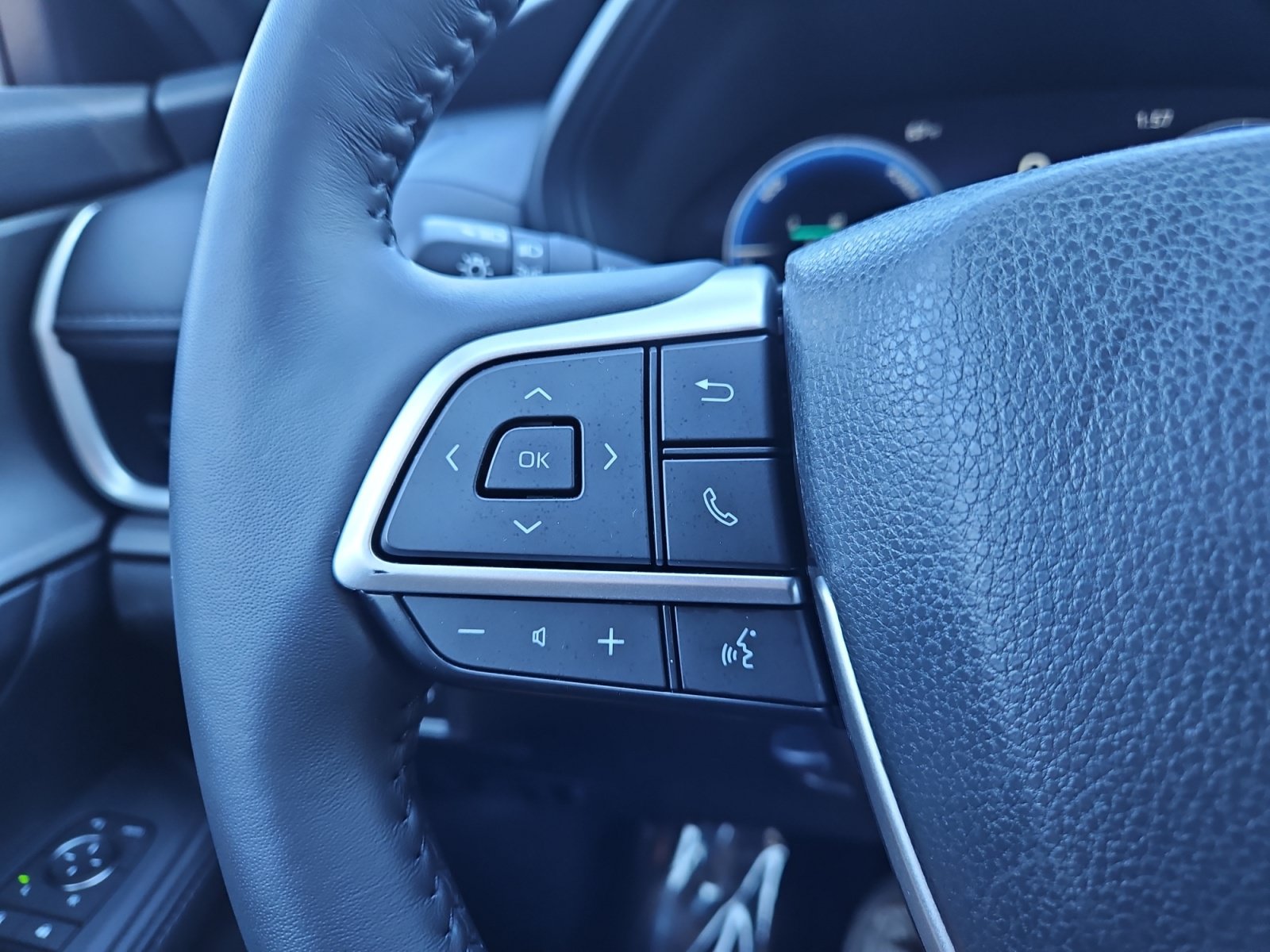 Used 2025 Toyota Grand Highlander AWD Hybrid image 30