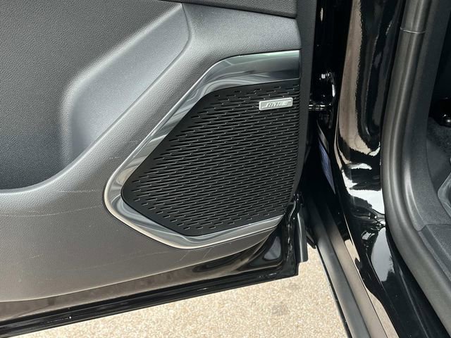 New 2026 GMC Acadia Elevation image 24