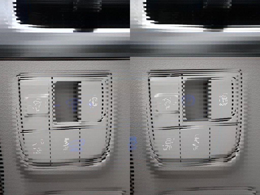 New 2026 Hyundai Tucson Limited image 34