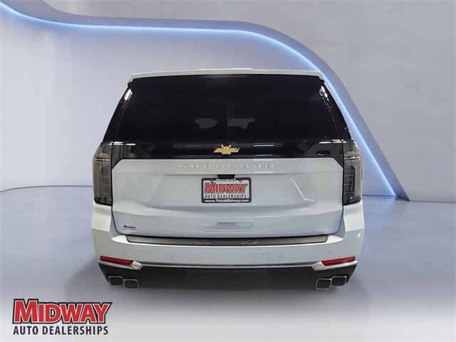 New 2026 Chevrolet Suburban High Country image 4