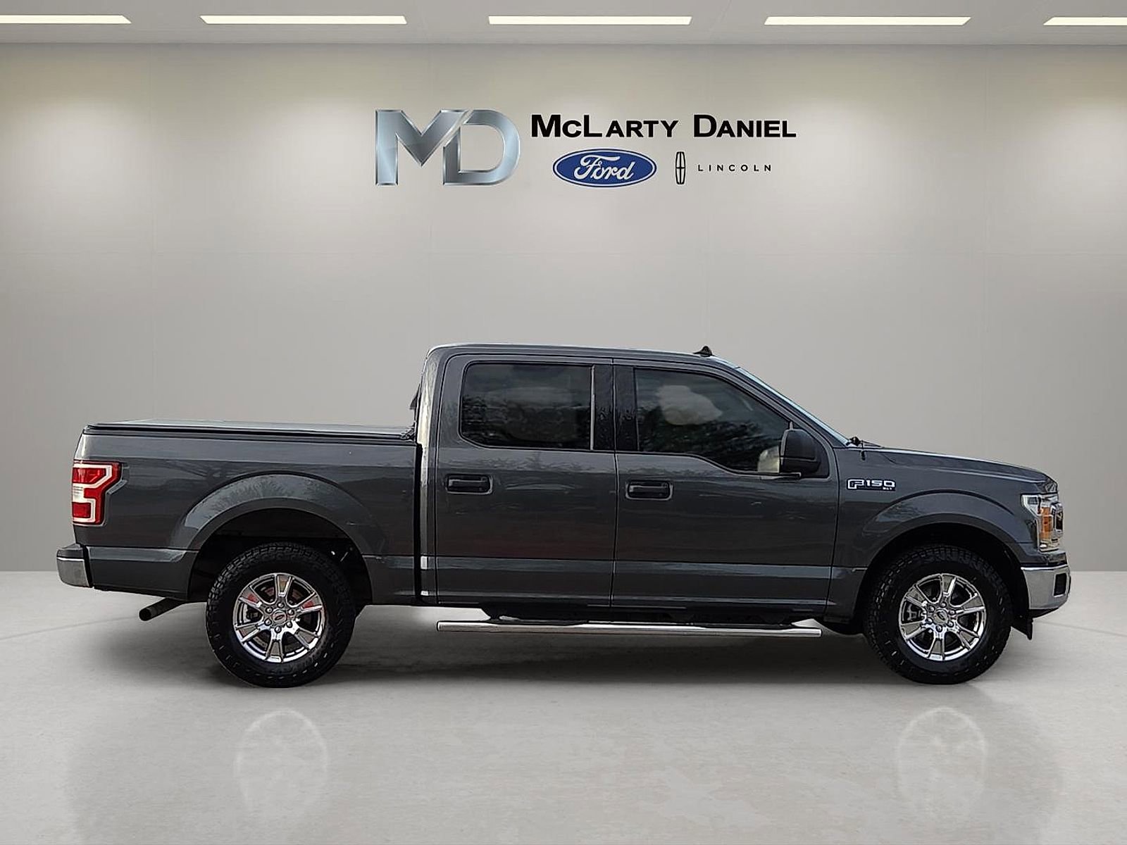 Used 2019 Ford F150 XLT image 6