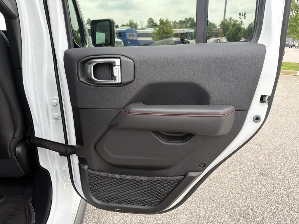New 2026 Jeep Gladiator Rubicon AWD/4WD image 26