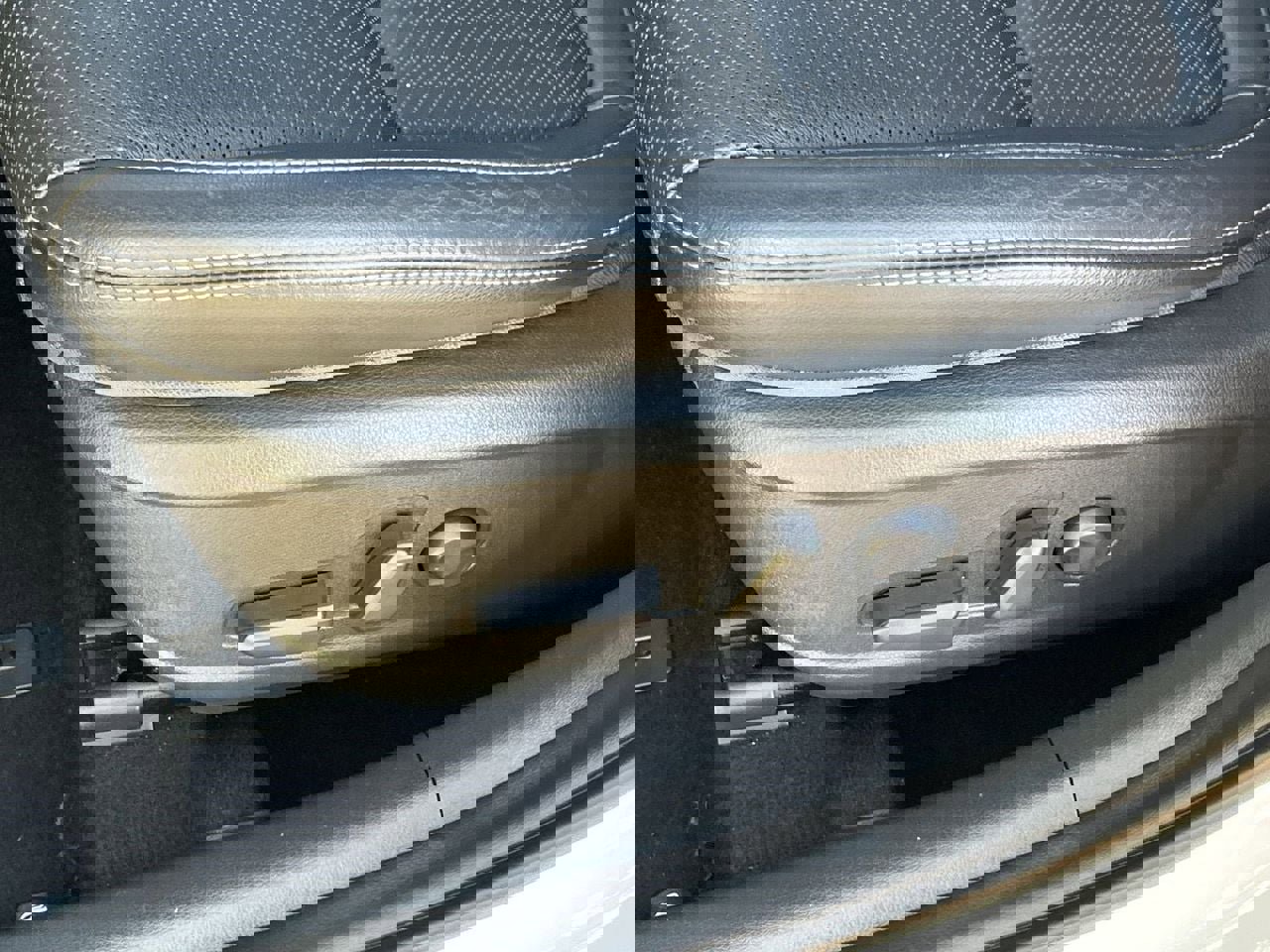 Used 2019 Hyundai Kona Ultimate image 17