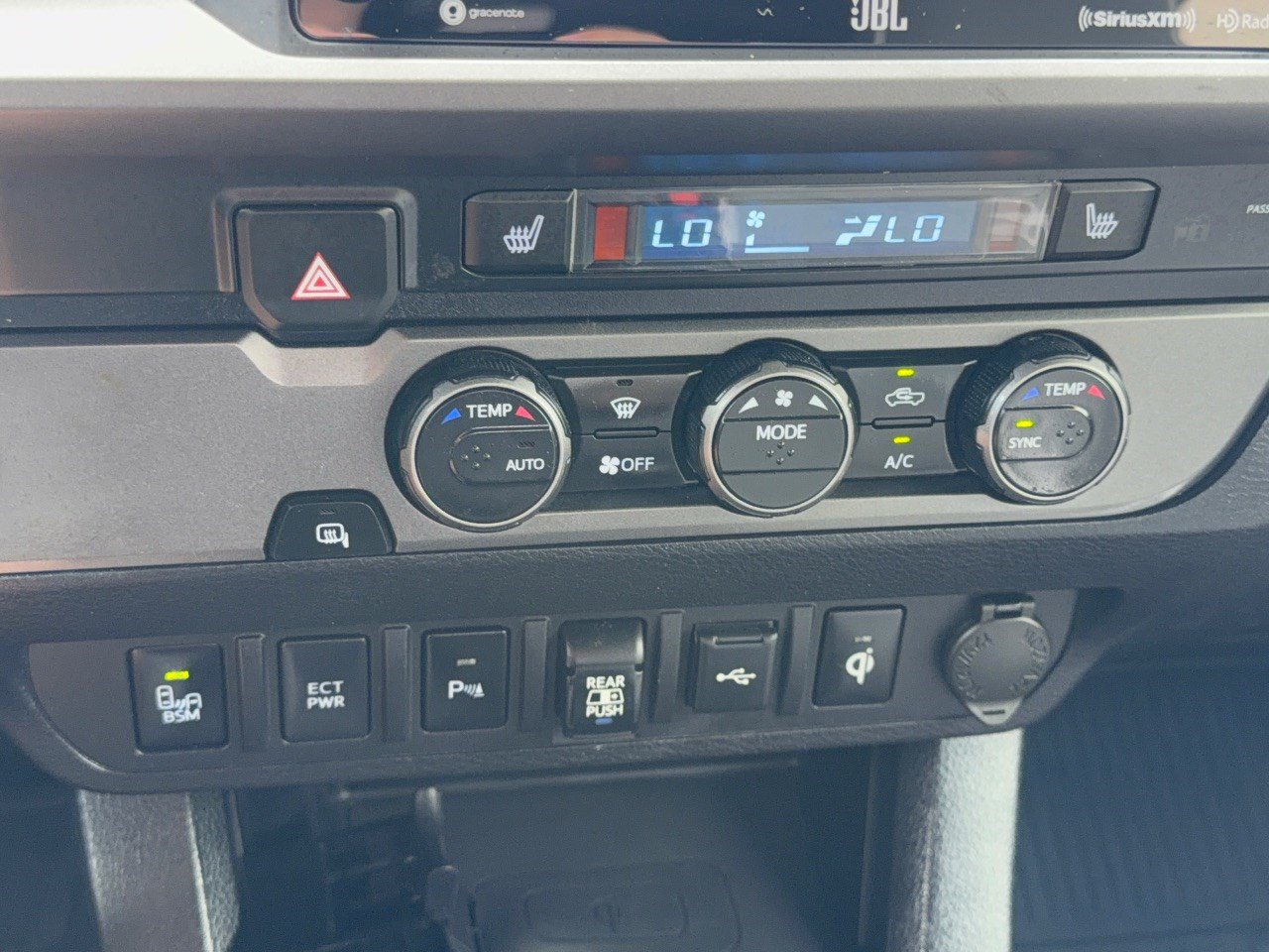 Used 2020 Toyota Tacoma TRD Sport w/ TRD Premium Sport Package RWD image 22