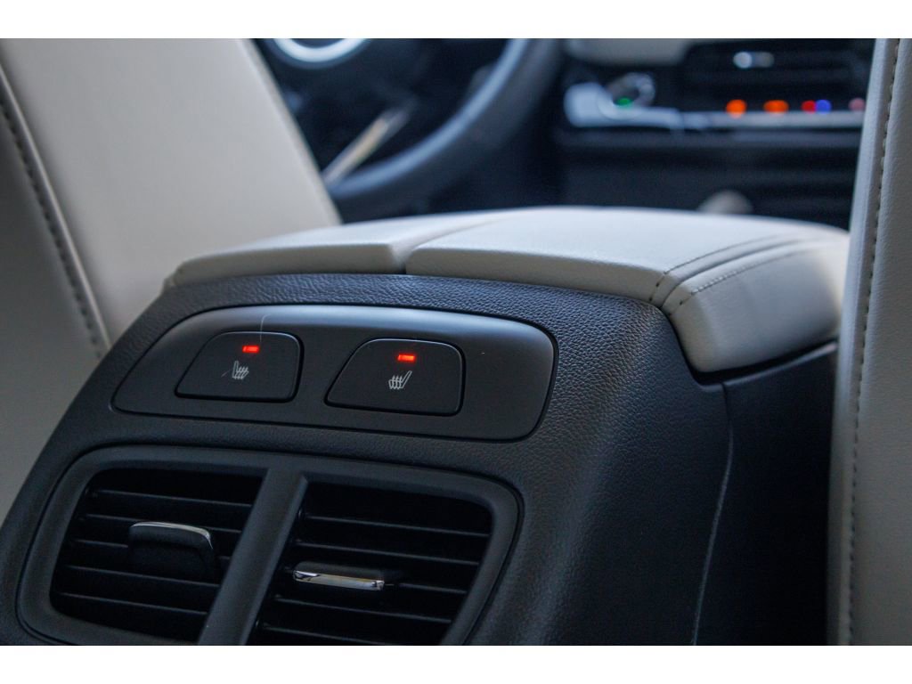 Used 2024 Buick Envision Avenir AWD/4WD image 14