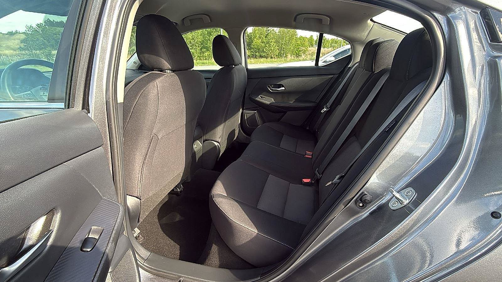 Used 2023 Nissan Sentra SV FWD image 23
