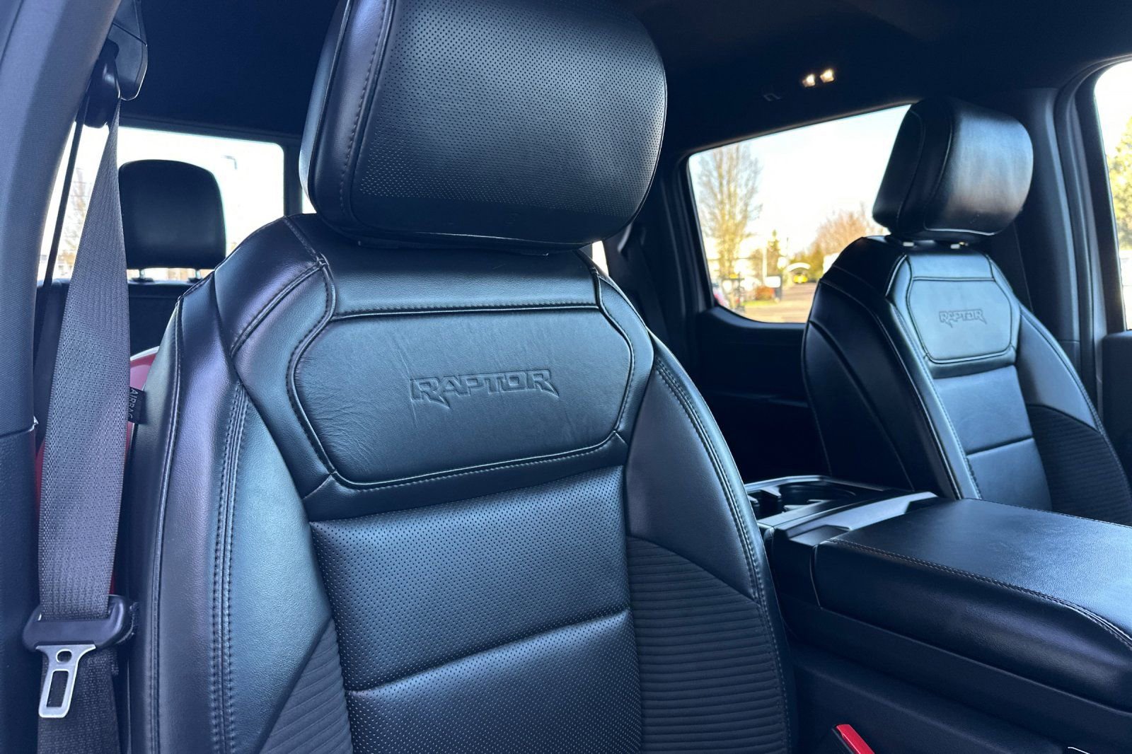 Used 2022 Ford F150 Raptor w/ Raptor 37 Performance Package image 16