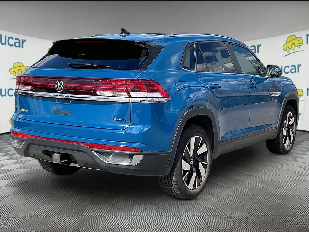 Used 2025 Volkswagen Atlas Cross Sport SE AWD/4WD image 6