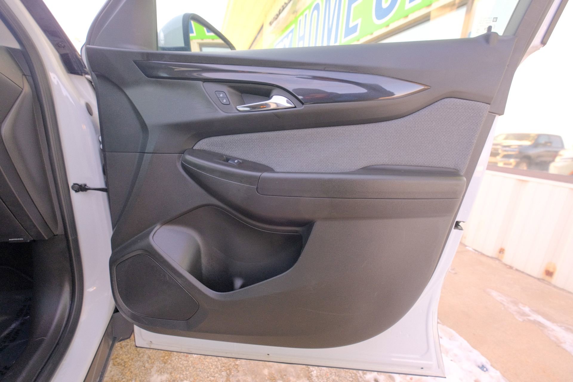 Used 2025 Chevrolet TrailBlazer LT image 17