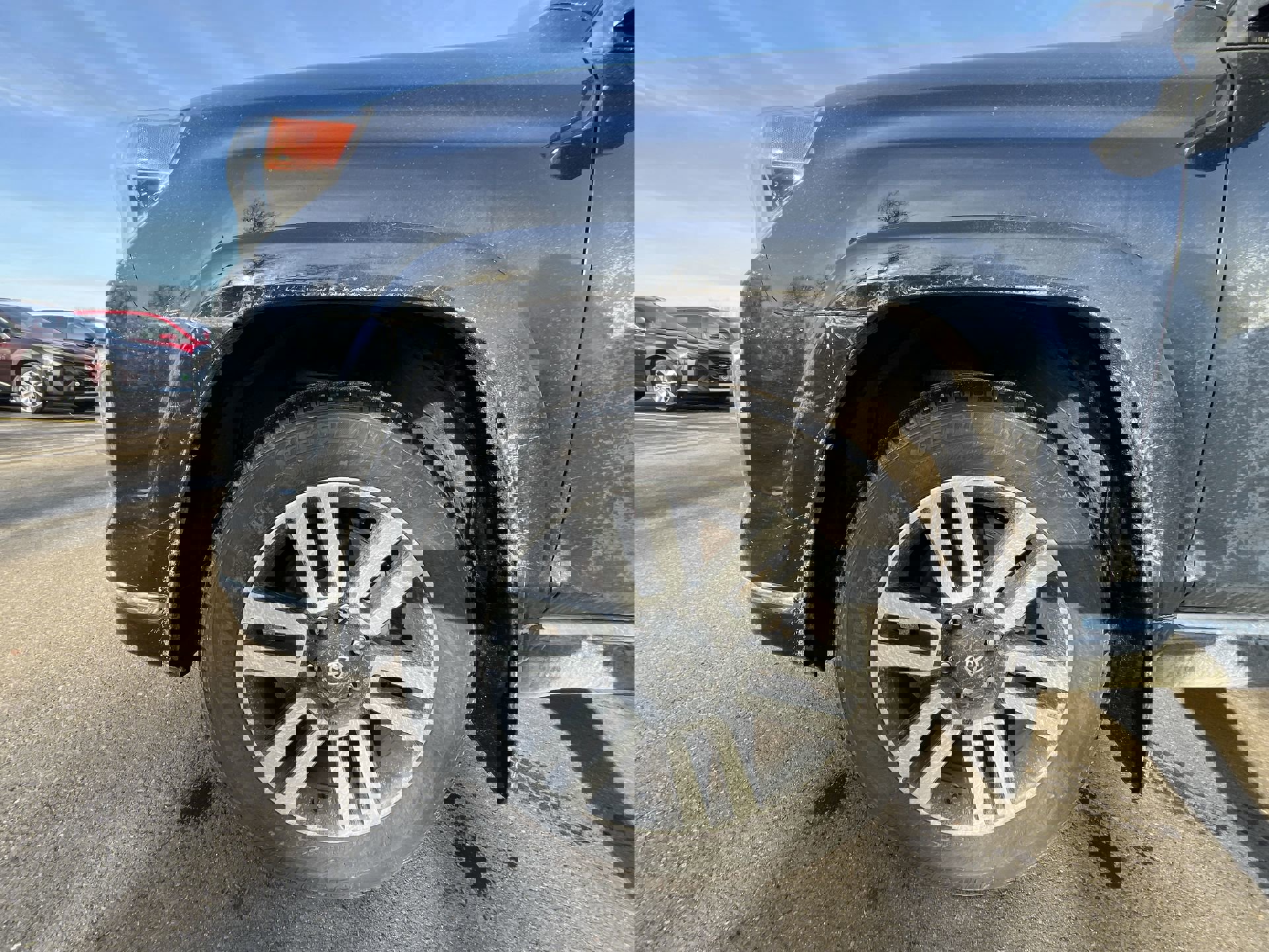 Used 2022 Toyota 4Runner Limited image 18