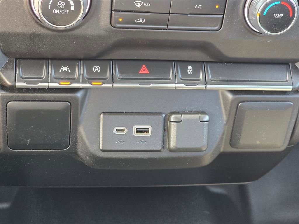 Used 2022 Chevrolet Silverado 1500 W/T w/ Trailering Package AWD/4WD image 19