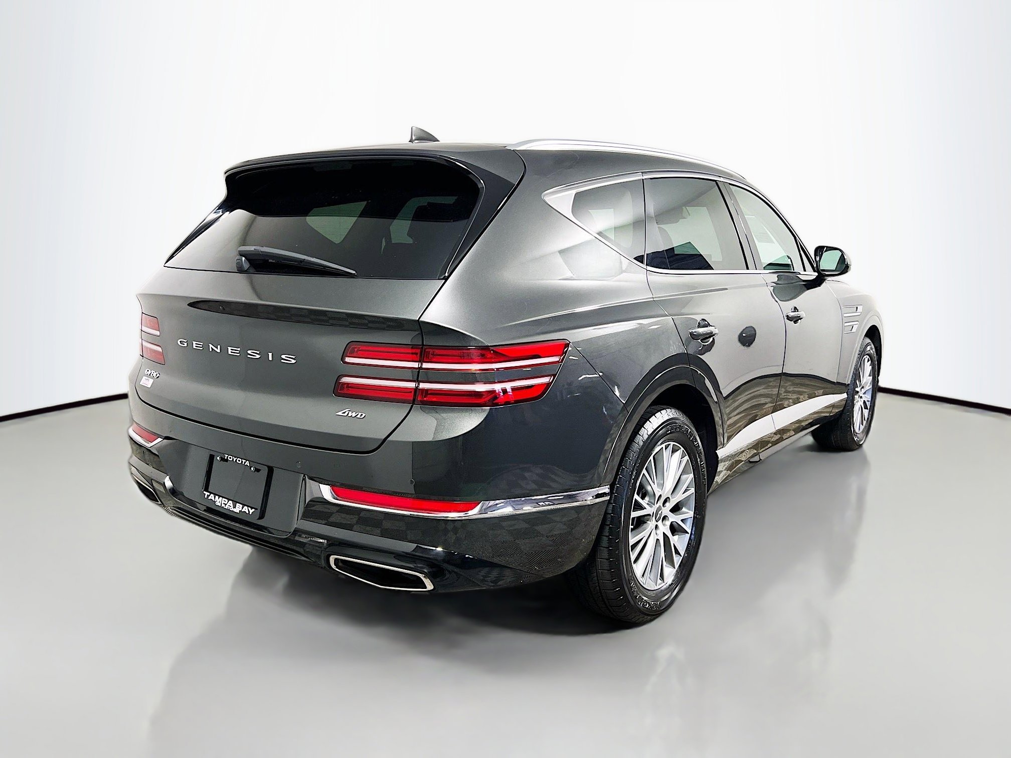 Used 2024 Genesis GV80 2.5T image 4