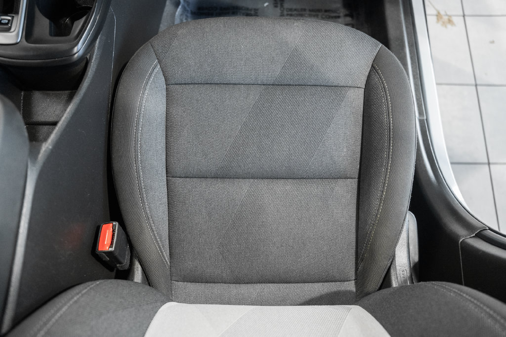 Used 2025 Chevrolet Trax LS FWD image 27