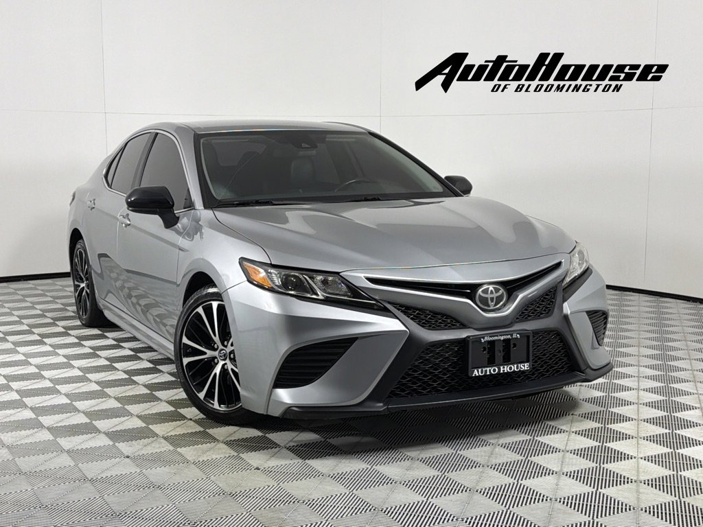 Used 2019 Toyota Camry SE