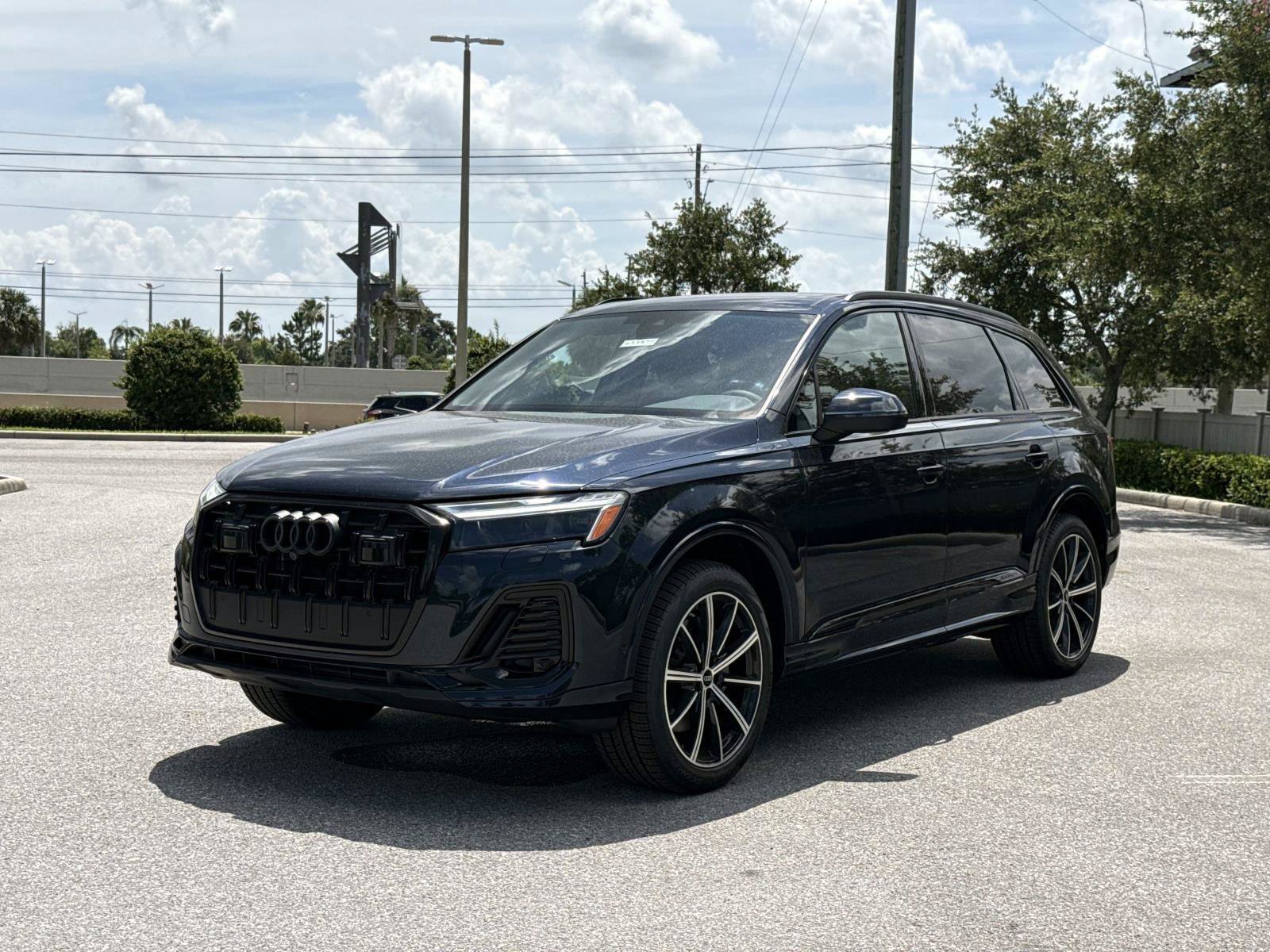 New 2026 Audi Q7 2.0T Premium Plus AWD/4WD image 1