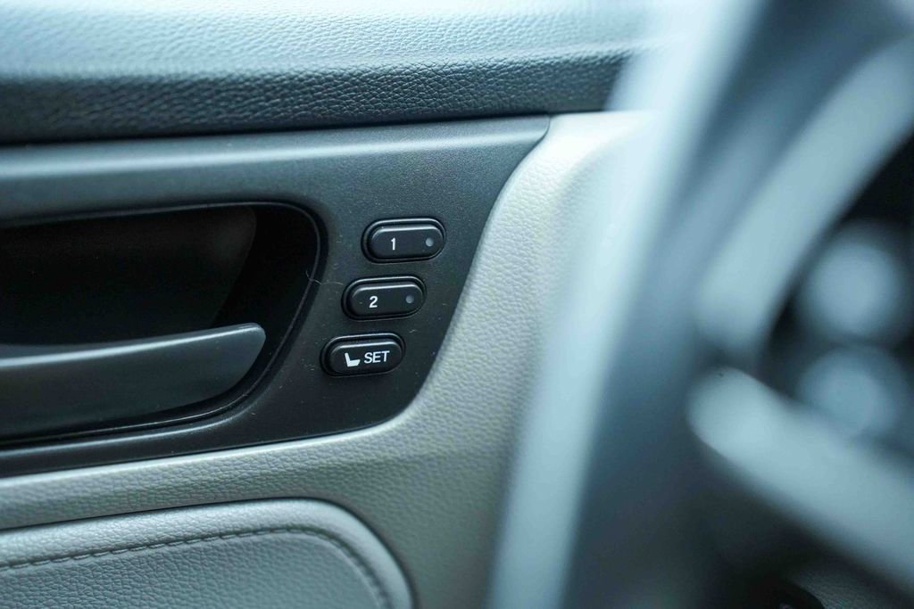 Used 2019 Honda Odyssey EX-L image 30