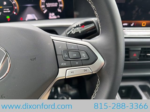 New 2025 Volkswagen Tiguan SE image 15