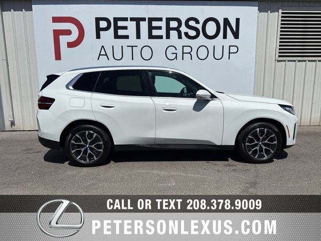 Used 2026 BMW X3 xDrive30i w/ Premium Package AWD/4WD image 2