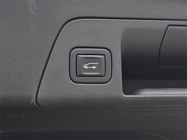 Used 2023 Buick Envision Essence image 30