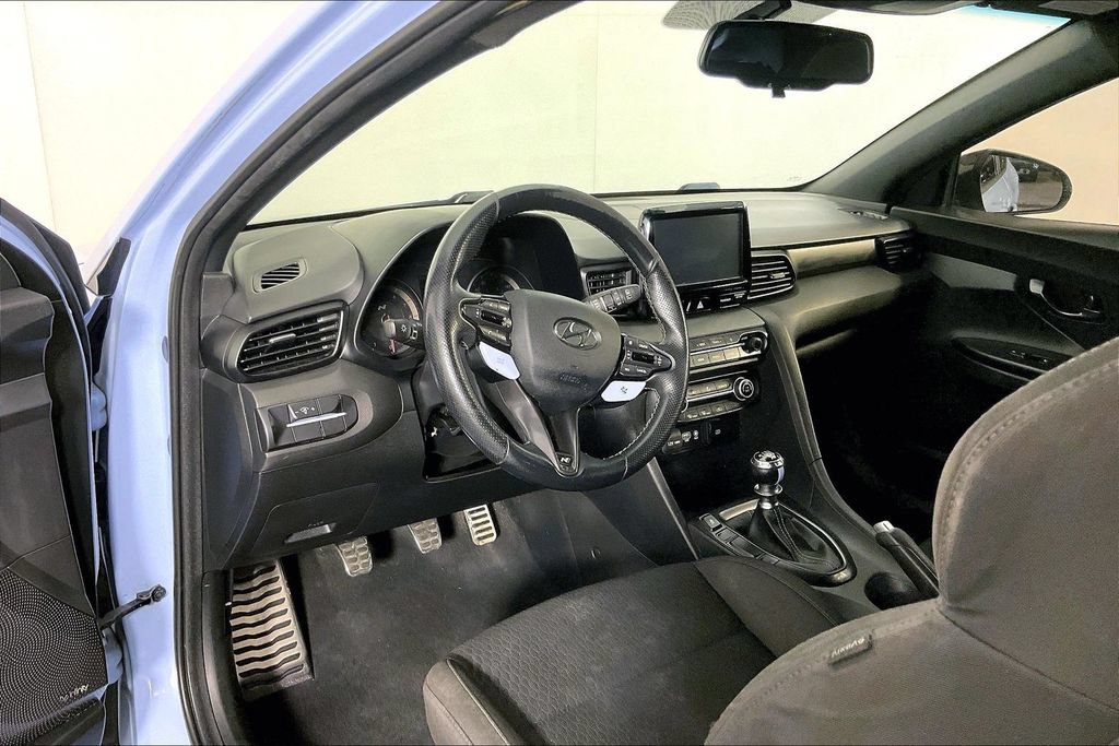 Used 2020 Hyundai Veloster N w/ Performance Package FWD image 15