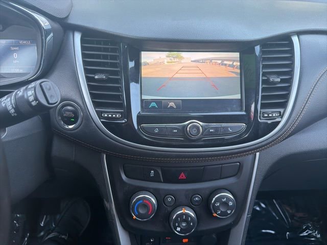 Used 2017 Chevrolet Trax LT w/ LT Convenience Package FWD image 16