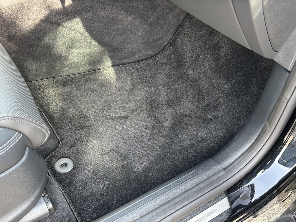 Certified 2026 Genesis GV70 2.5T image 34