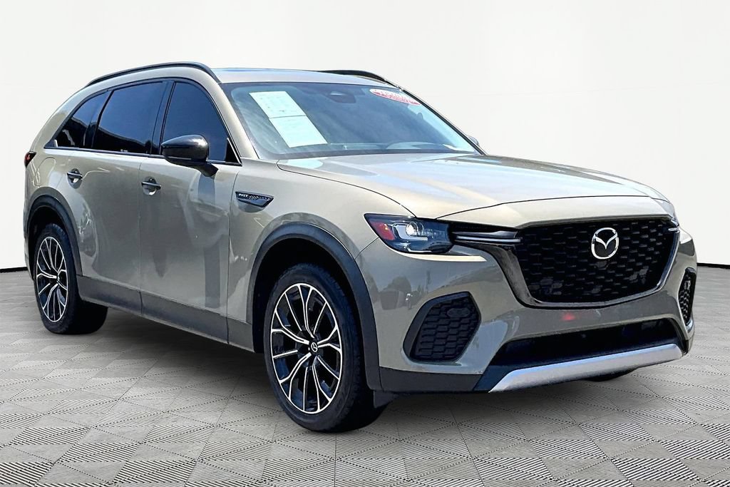 Certified 2025 MAZDA CX-70 Plug-In Hybrid w/ Premium Pkg AWD/4WD image 7