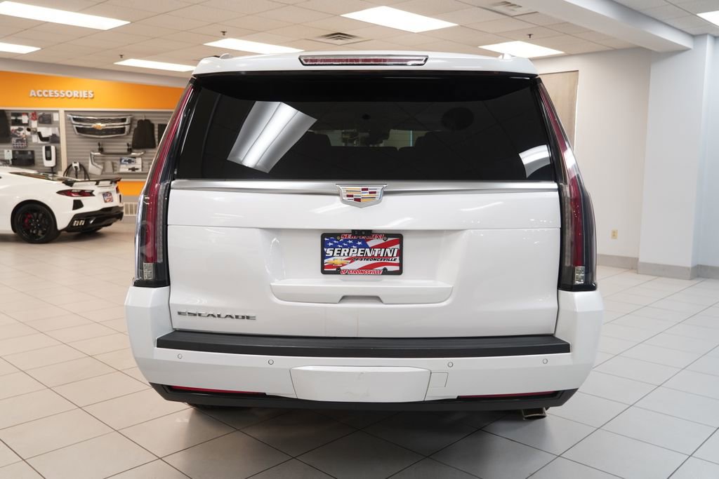 Used 2019 Cadillac Escalade ESV Luxury image 9
