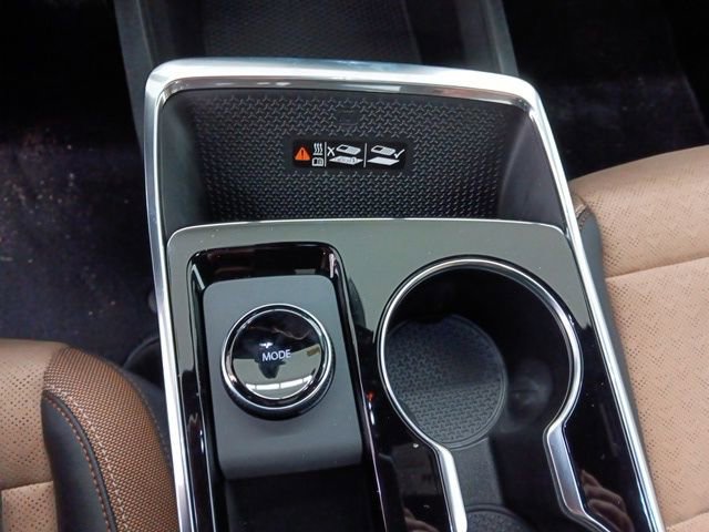 New 2026 Chevrolet Equinox ACTIV w/ Convenience Package III image 17