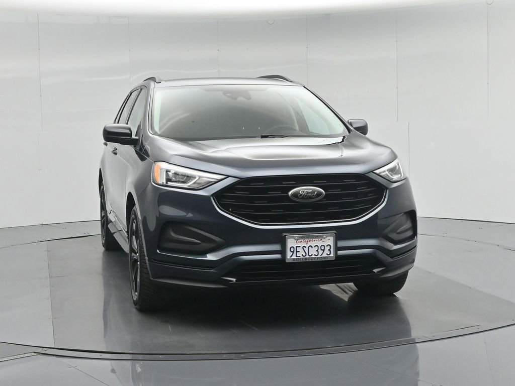 Certified 2022 Ford Edge SE w/ Black Appearance Package image 58
