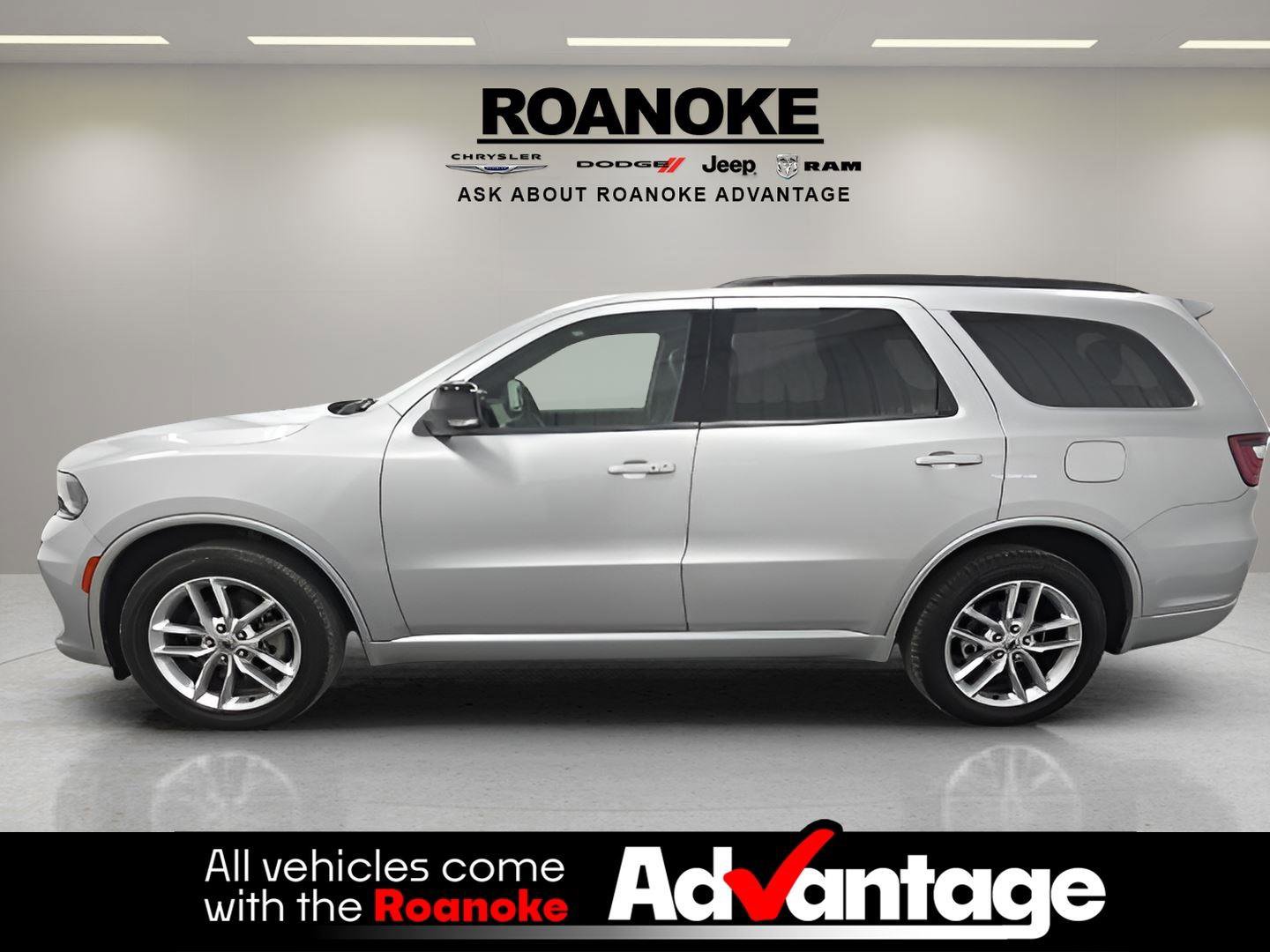 Used 2024 Dodge Durango GT image 2